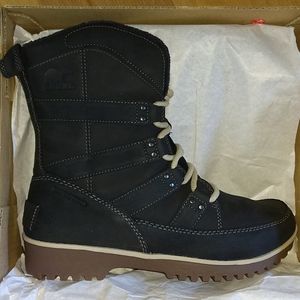 NIB Sorel Medow Lace Premium Black size 10 boots
